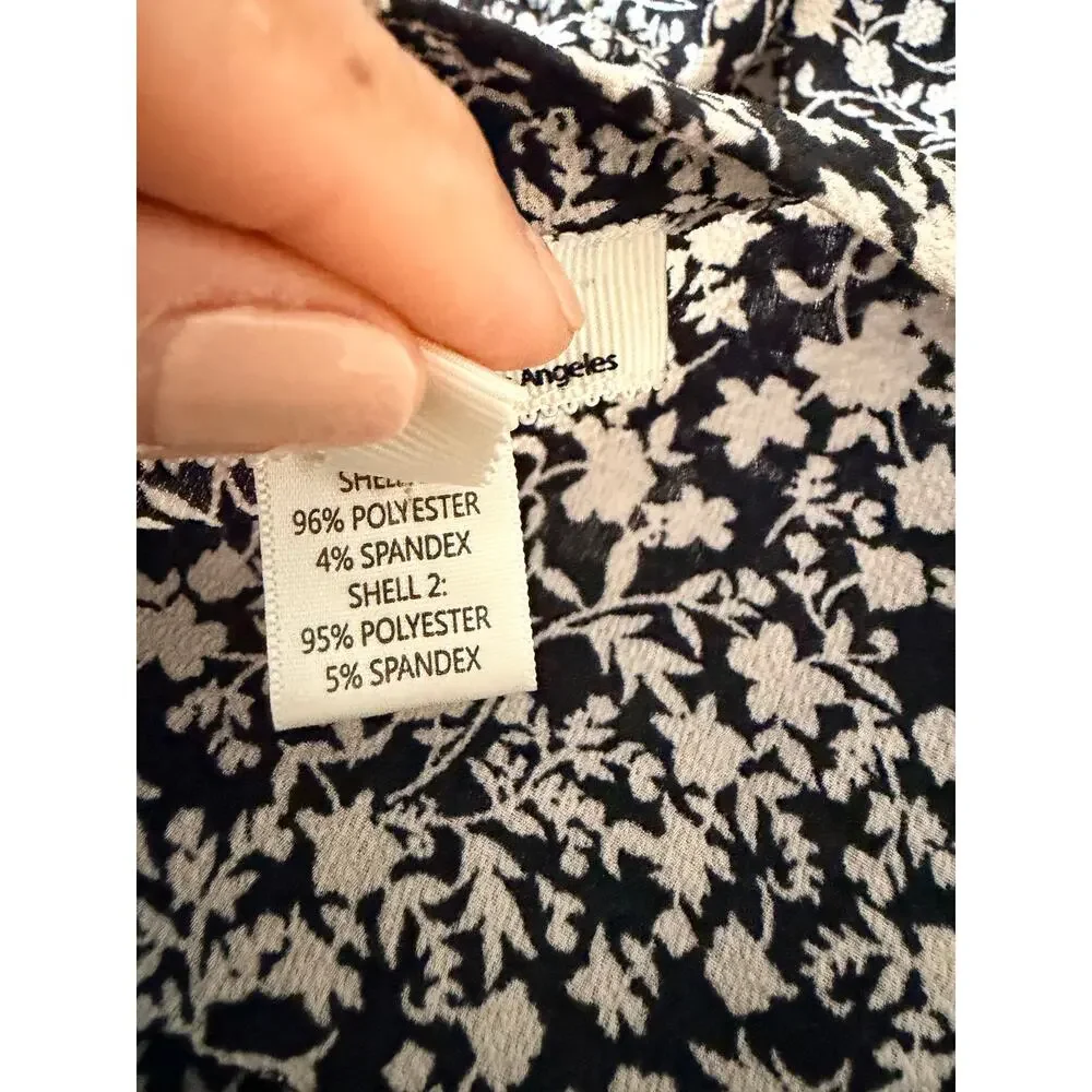 3 for $9 Monteau Light Weight Black and White Floral Dress V Neck Mini S-M - Picture 4 of 7